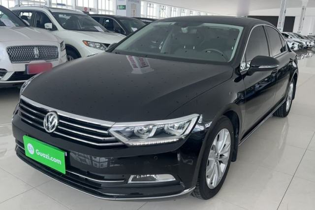Ojetý Volkswagen Magotan 2018 Facelift 330TSI DSG Luxury Model