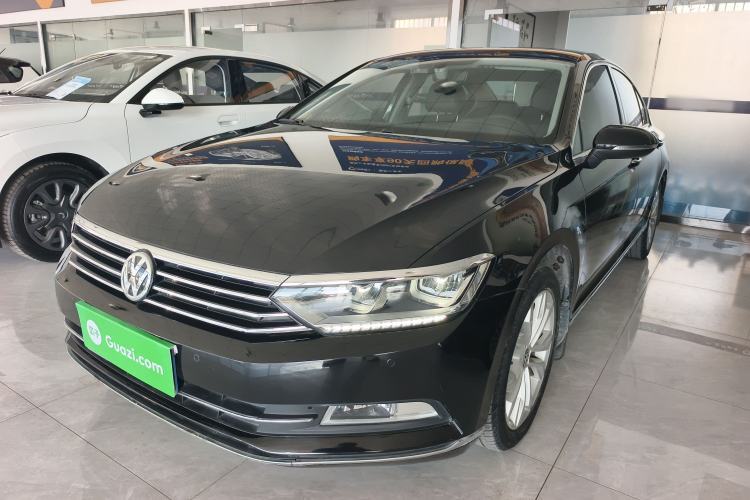 Used Volkswagen Magotan 2018 380TSI DSG Luxury Model Guazi used car, China used car export, Used car for sale, Used  cars, Cheapest cars for sale