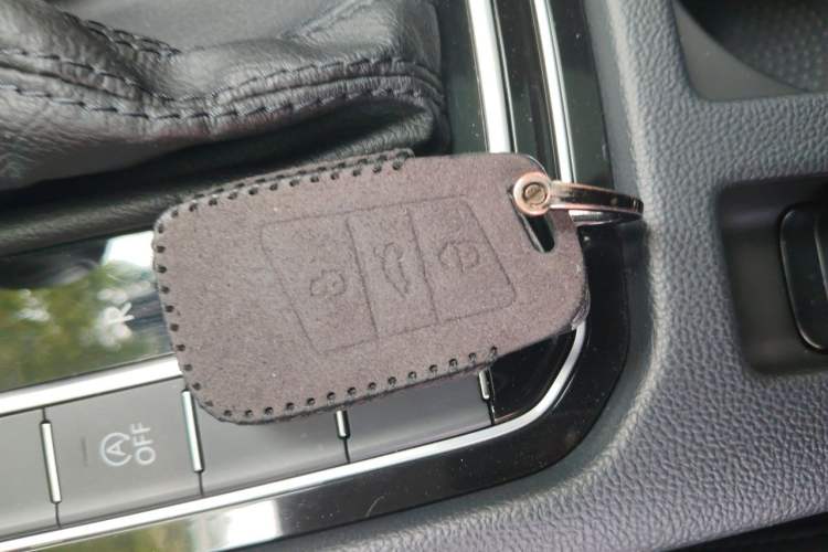 Used Volkswagen Magotan 2018 380TSI DSG Luxury Model Vehicle Key