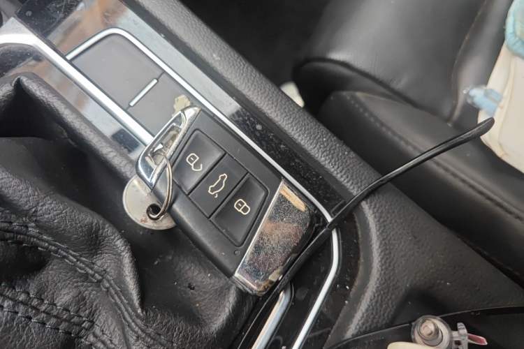 Used Volkswagen Magotan 2018 330TSI DSG Advanced Model Vehicle Key