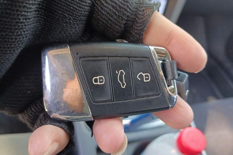 Used Volkswagen Magotan 2018 330TSI DSG Luxury Model Vehicle Key