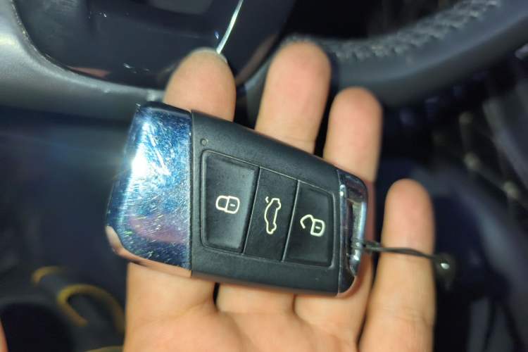 Used Volkswagen Magotan 2018 280TSI DSG Leading Model Vehicle Key