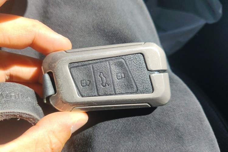 Used Volkswagen Magotan 2018 330TSI DSG Luxury Model Vehicle Key