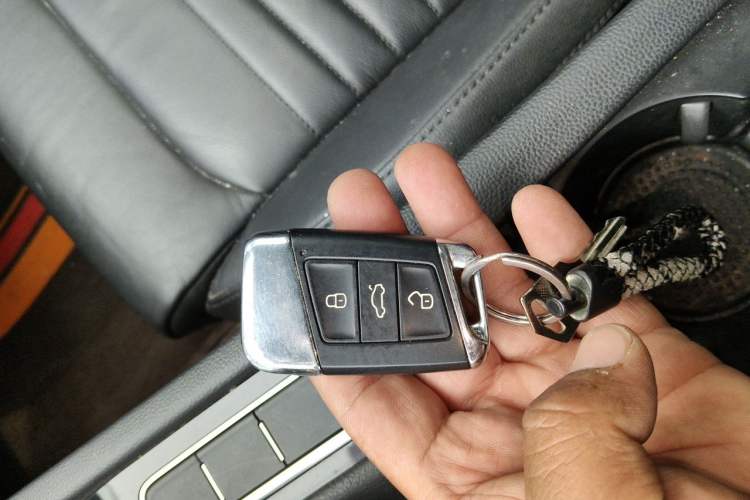 Used Volkswagen Magotan 2018 380TSI DSG Luxury Model Vehicle Key