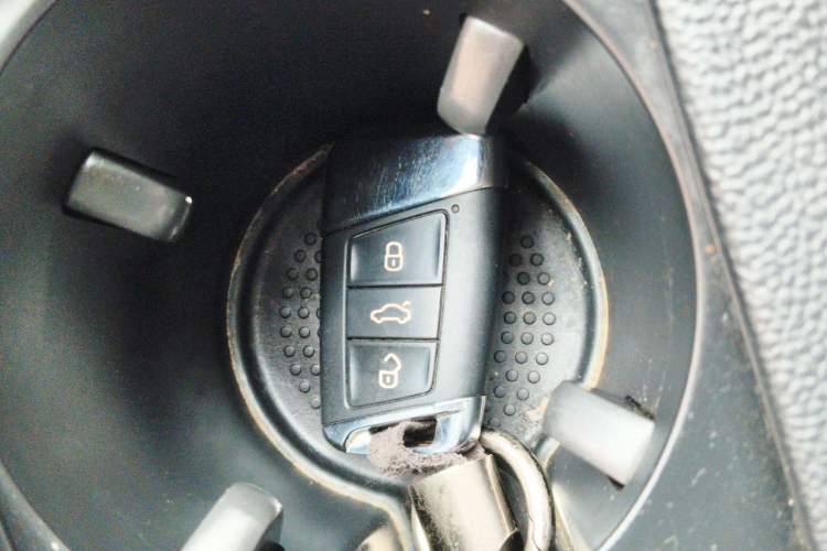 Used Volkswagen Magotan 2018 330TSI DSG Advanced Model Vehicle Key