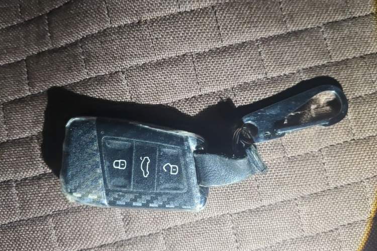 Used Volkswagen Magotan 2018 330TSI DSG Luxury Model Vehicle Key
