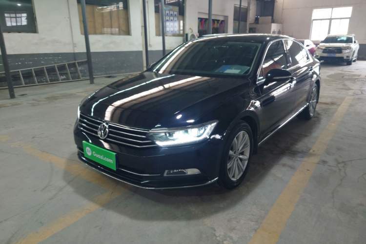 Used Volkswagen Magotan 2018 330TSI DSG Advanced Model Guazi used car, China used car export, Used car for sale, Used cars, Cheapest cars for sale