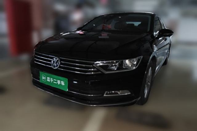 Ojetý Volkswagen Magotan 2018 280TSI DSG Comfort Model