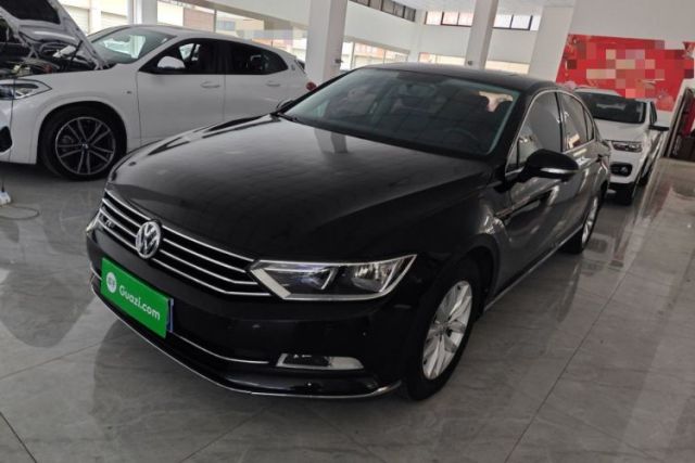 Ojetý Volkswagen Magotan 2018 280TSI DSG Enjoyment Model