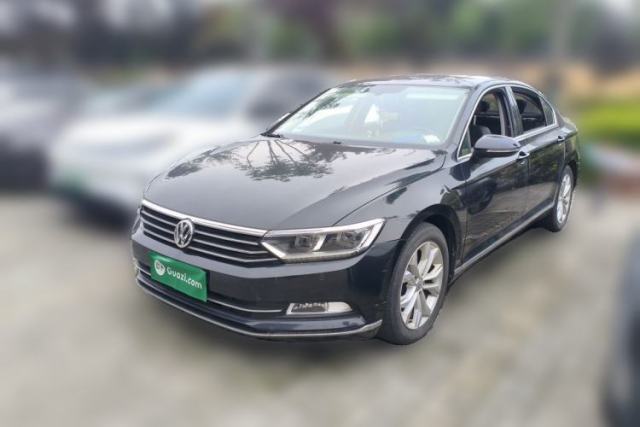 Volkswagen Magotan 2018 Facelift 330TSI DSG Luxury Model usata