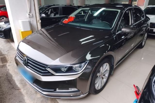 Ojetý Volkswagen Magotan 2018 330TSI DSG Advanced Model