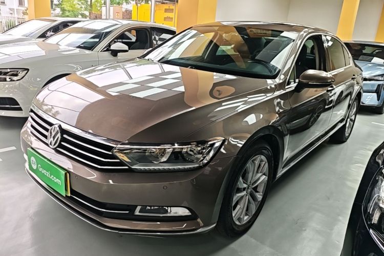 Ojetý Volkswagen Magotan 2018 Facelift 330TSI DSG Luxury Model Guazi used car, China used car export, Used car for sale, Used  cars, Cheapest cars for sale