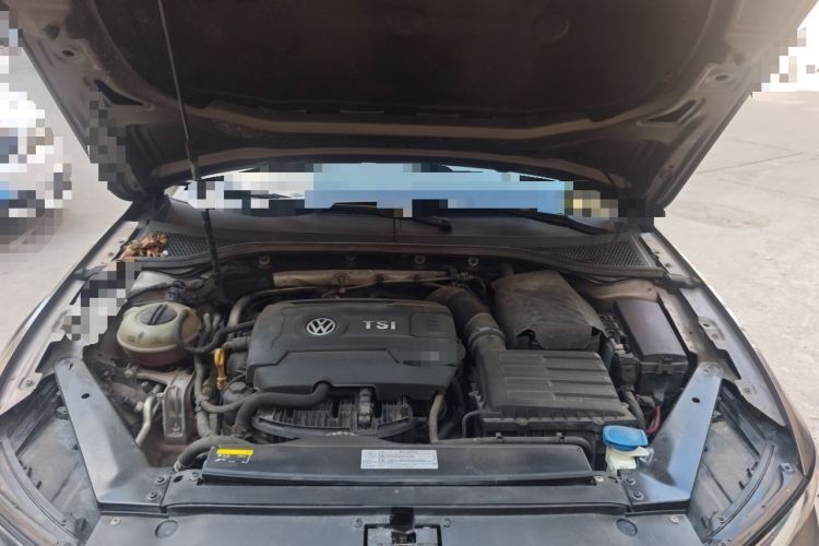 Used Volkswagen Magotan 2018 330TSI DSG Advanced Model Engine Bay
