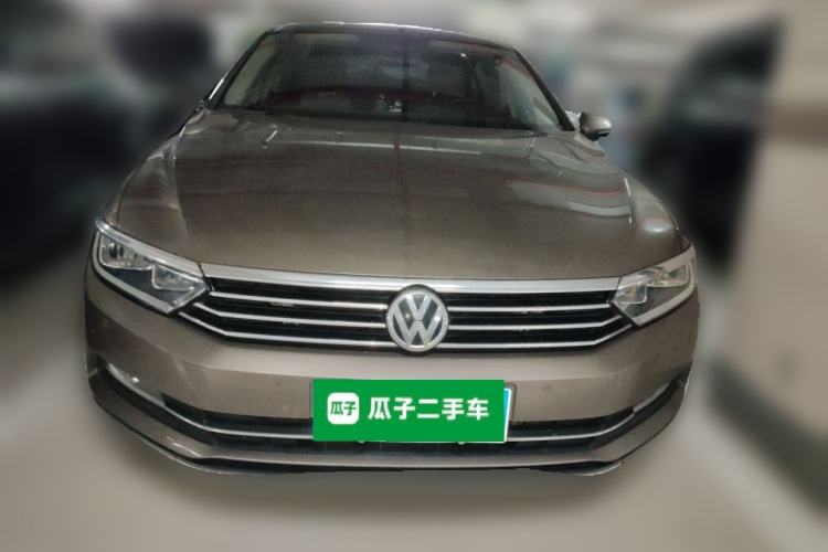 Used Volkswagen Magotan 2018 330TSI DSG Advanced Model Front
