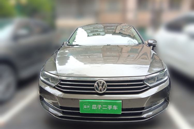 Used Volkswagen Magotan 2018 330TSI DSG Luxury Model Front