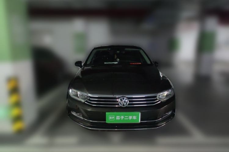 Used Volkswagen Magotan 2018 Facelift 330TSI DSG Luxury Model Front