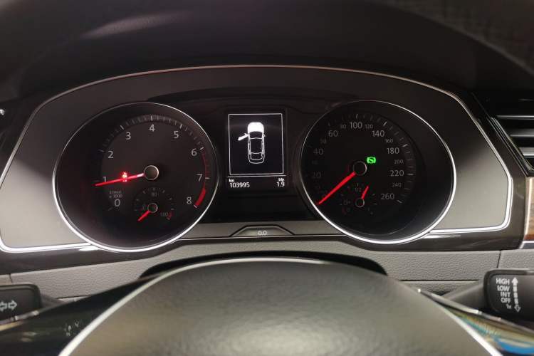 Used Volkswagen Magotan 2018 330TSI DSG Luxury Model Instrument Cluster