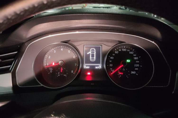 Used Volkswagen Magotan 2018 330TSI DSG Advanced Model Instrument Cluster