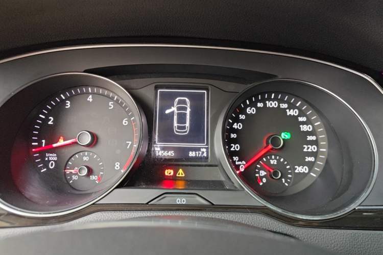 Used Volkswagen Magotan 2018 330TSI DSG Luxury Model Instrument Cluster