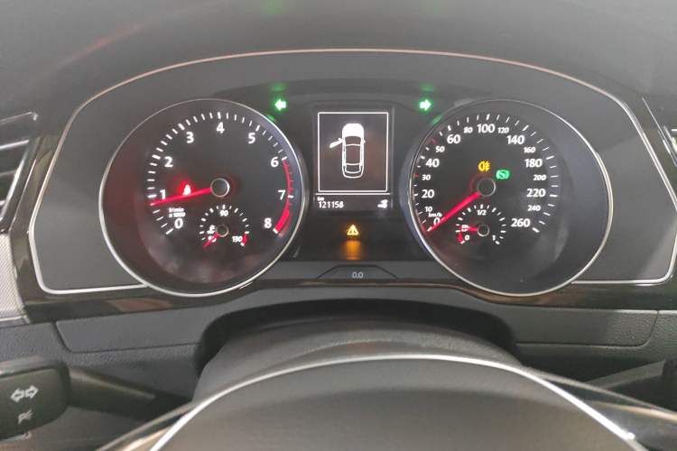 Used Volkswagen Magotan 2018 330TSI DSG Advanced Model Instrument Cluster