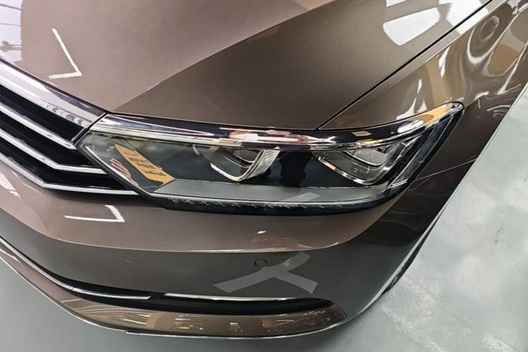Used Volkswagen Magotan 2018 Facelift 330TSI DSG Luxury Model Left Front Headlight