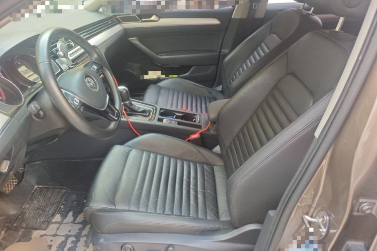Used Volkswagen Magotan 2018 330TSI DSG Advanced Model Left Front Seat