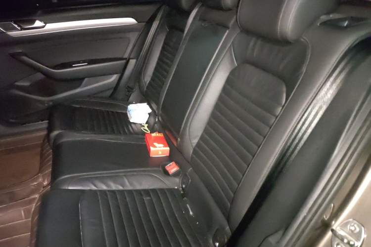 Used Volkswagen Magotan 2018 330TSI DSG Advanced Model Left Rear Seat