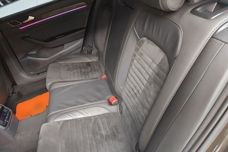 Used Volkswagen Magotan 2018 330TSI DSG Luxury Model Left Rear Seat