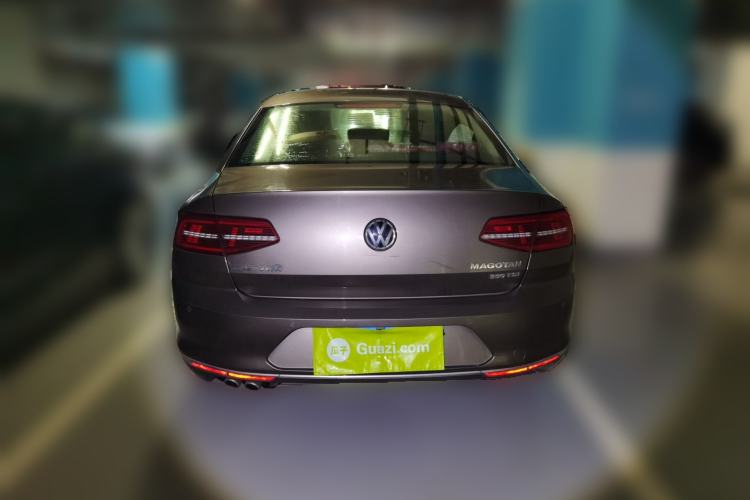 Used Volkswagen Magotan 2018 330TSI DSG Advanced Model Rear