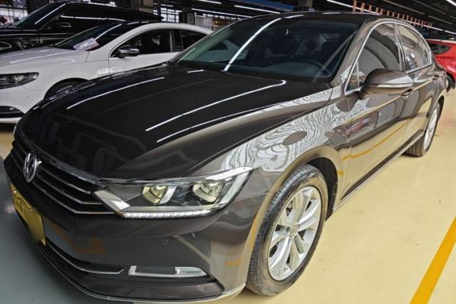 Ojetý Volkswagen Magotan 2018 330TSI DSG Luxury Model
