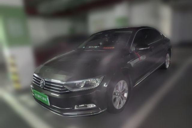 Ojetý Volkswagen Magotan 2018 Facelift 330TSI DSG Luxury Model