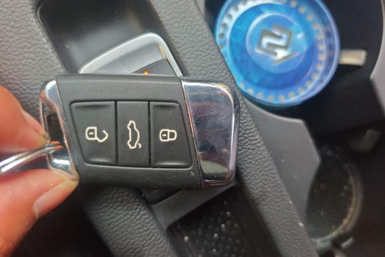 Used Volkswagen Magotan 2018 330TSI DSG Advanced Model Vehicle Key