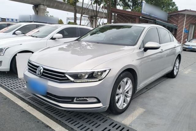 Used Volkswagen Magotan 2018 Facelift 330TSI DSG Luxury Model