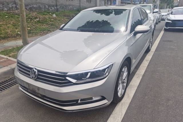 Used Volkswagen Magotan 2018 Facelift 330TSI DSG Luxury Model