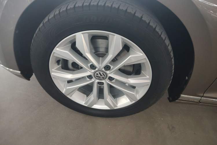Used Volkswagen Magotan 2018 330TSI DSG Luxury Model Exterior 1