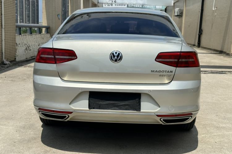 Used Volkswagen Magotan 2018 Facelift 330TSI DSG Luxury Model Exterior 7