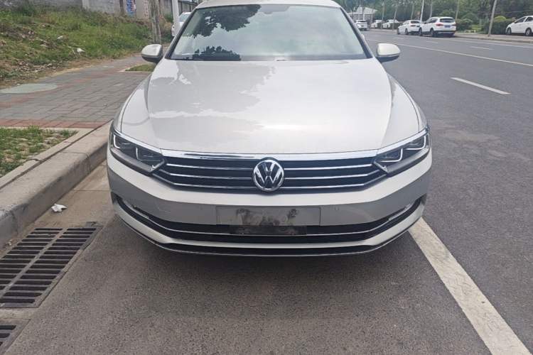 Used Volkswagen Magotan 2018 Facelift 330TSI DSG Luxury Model Front