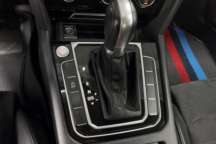 Used Volkswagen Magotan 2018 330TSI DSG Luxury Model Gear Lever