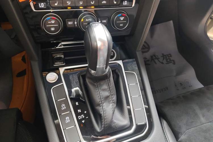 Used Volkswagen Magotan 2018 330TSI DSG Luxury Model Gear Lever