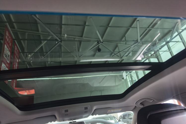 Used Volkswagen Magotan 2018 330TSI DSG Advanced Model Headliner