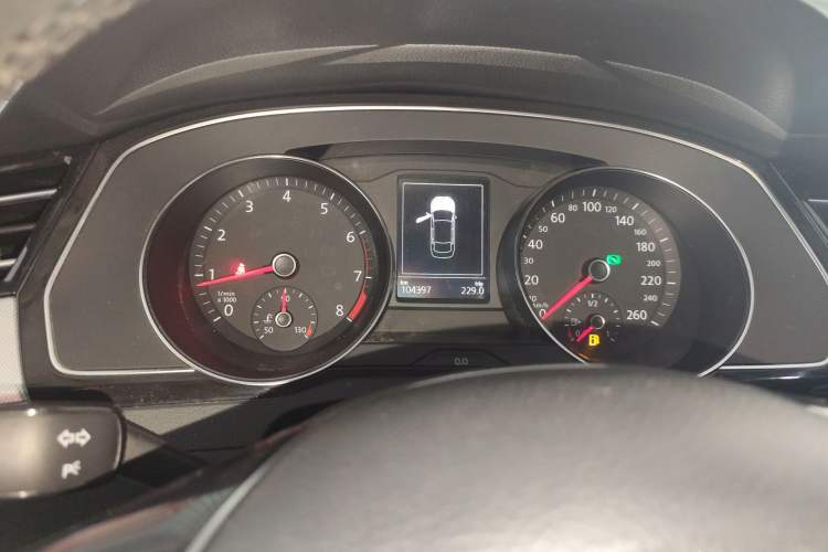 Used Volkswagen Magotan 2018 330TSI DSG Advanced Model Instrument Cluster