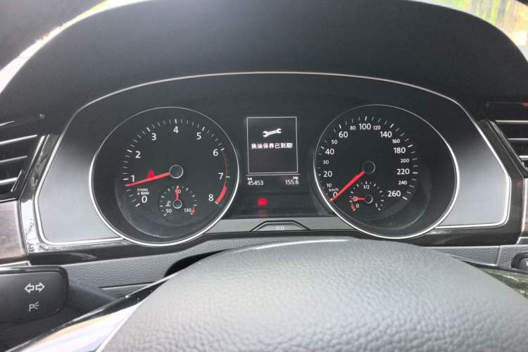 Used Volkswagen Magotan 2018 330TSI DSG Luxury Model Instrument Cluster