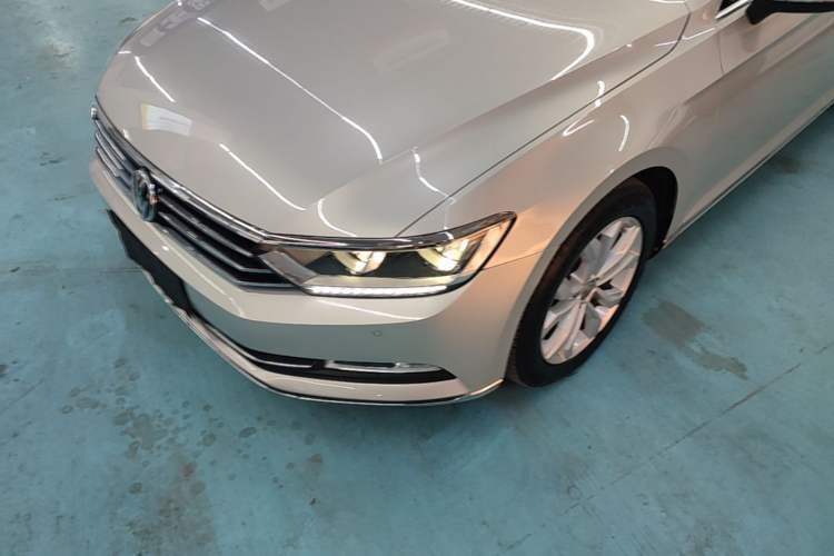Used Volkswagen Magotan 2018 Facelift 330TSI DSG Luxury Model Left Front Headlight