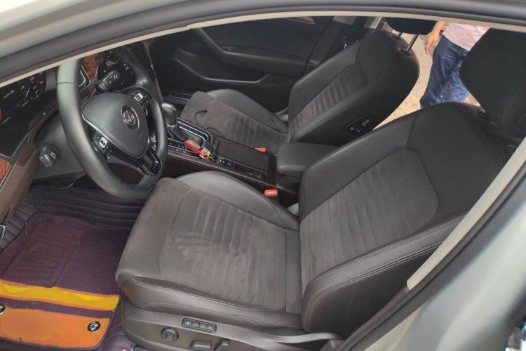 Used Volkswagen Magotan 2018 380TSI DSG Prestige Model Left Front Seat