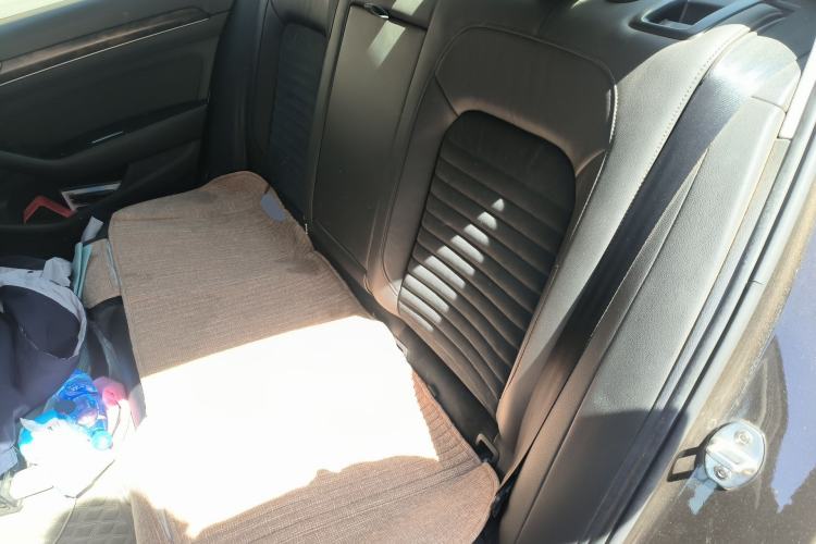 Used Volkswagen Magotan 2018 330TSI DSG Luxury Model Left Rear Seat