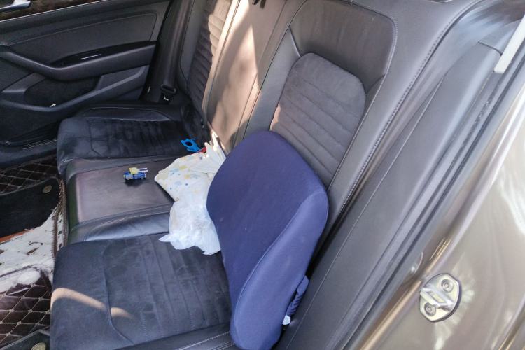 Used Volkswagen Magotan 2018 330TSI DSG Luxury Model Left Rear Seat