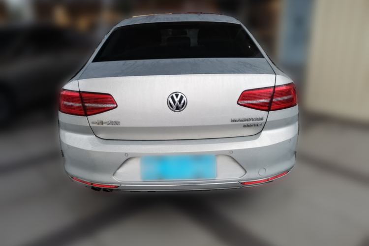 Used Volkswagen Magotan 2018 330TSI DSG Advanced Model Rear