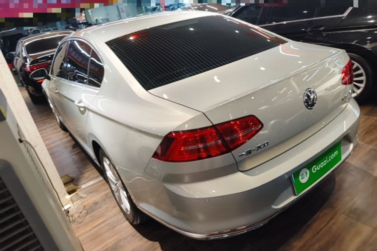 Used Volkswagen Magotan 2018 Facelift 330TSI DSG Luxury Model Rear Left 45 Deg