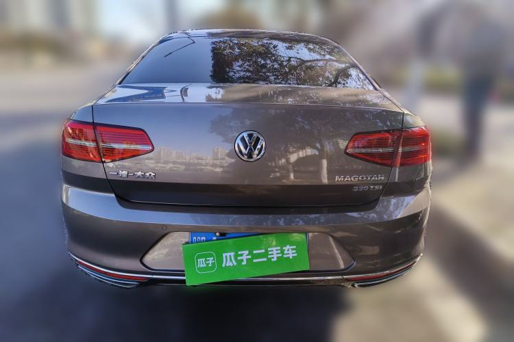 Used Volkswagen Magotan 2018 330TSI DSG Luxury Model Rear