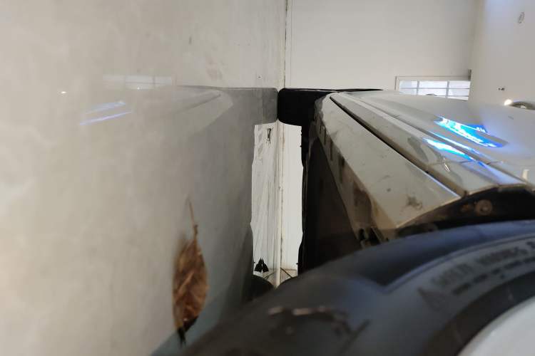Used Volkswagen Magotan 2018 330TSI DSG Advanced Model Right Side Sill
